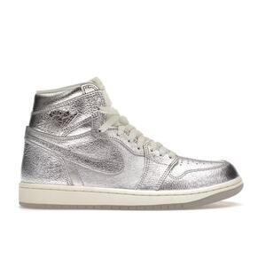 Nike Air Jordan 1 Retro High OG “Chrome” Sneakers Women’s Size 9 FN7249-001